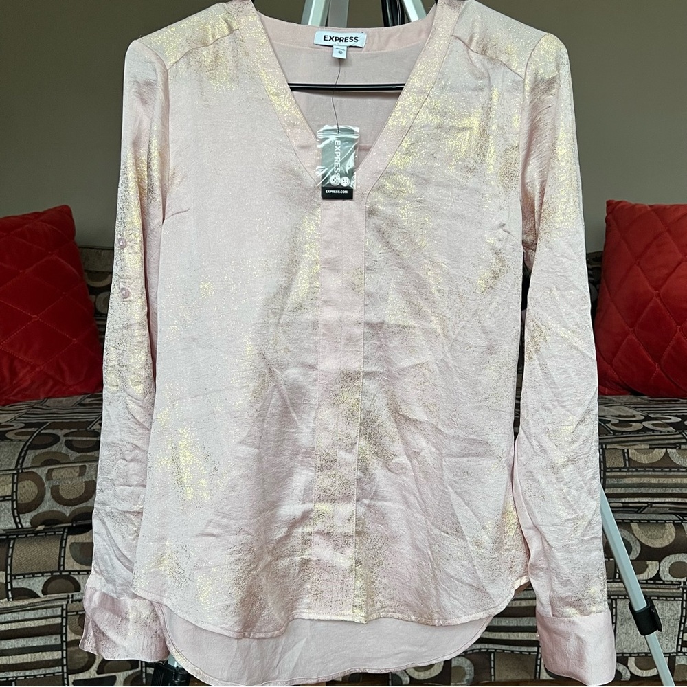 Express Women's Blouse in Soft Pink and Shimmering Gold